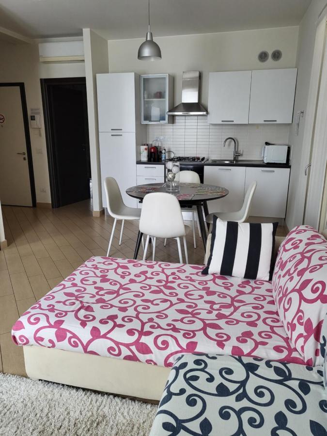 Residenza Venturini Hotel Piacenza Bagian luar foto
